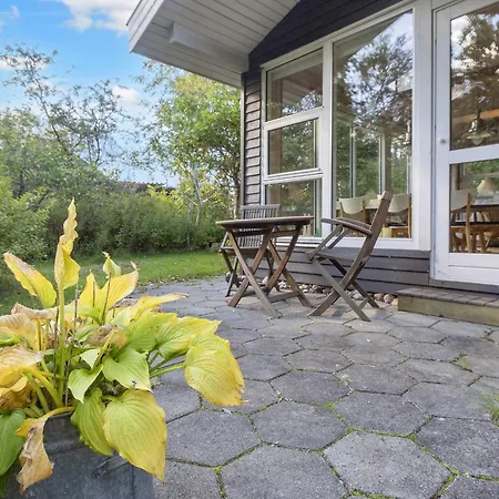 Tranquil Waterside Retreat-by Traum Thyholm