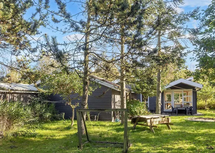 Feriehus Tranquil Waterside Retreat-by Traum Thyholm